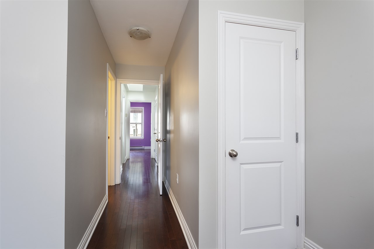 52 Irishtown, Dartmouth Withdrawn 215,000 PID41223579 Listing ID